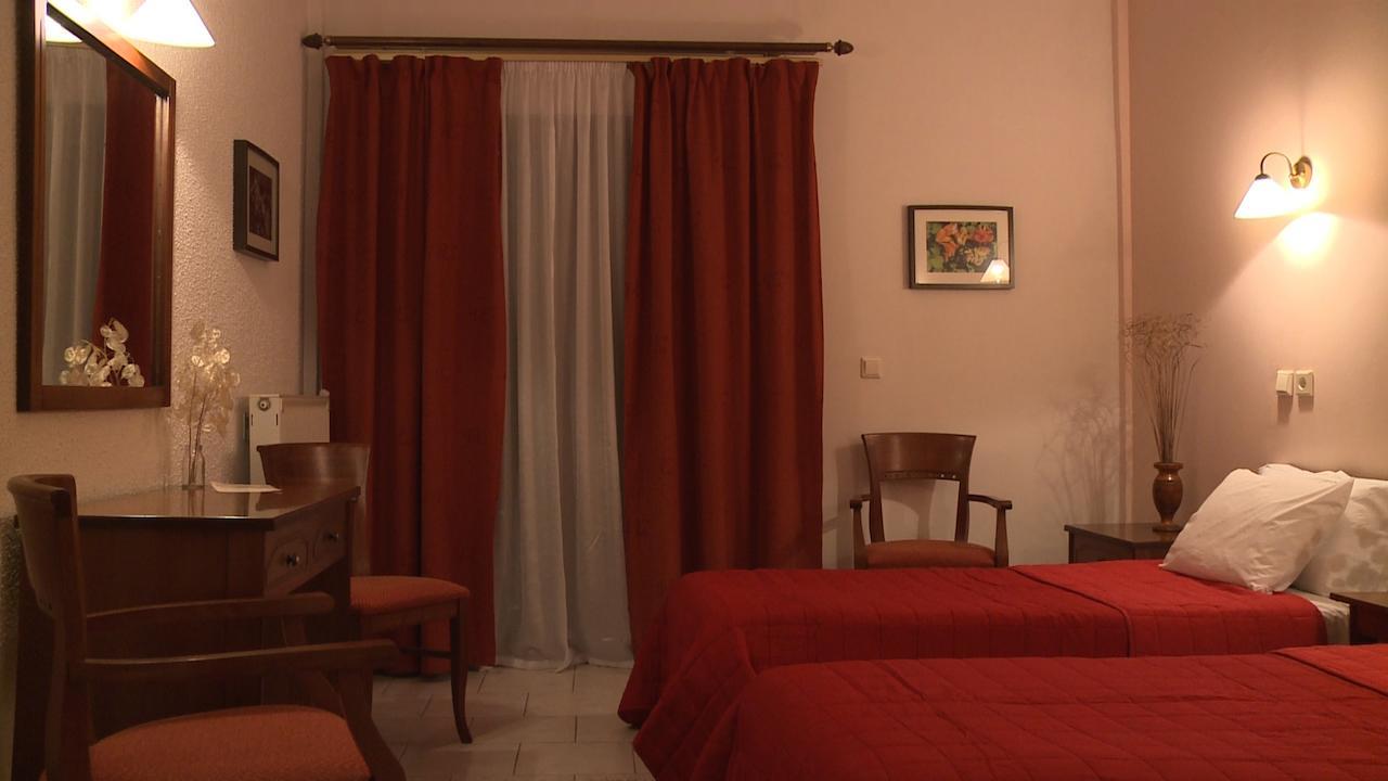 Valia Calda Hotel Perivoli  Rom bilde