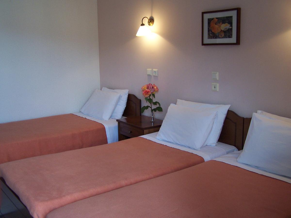 Valia Calda Hotel Perivoli  Rom bilde